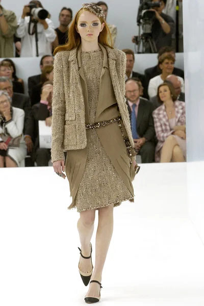 Look 22